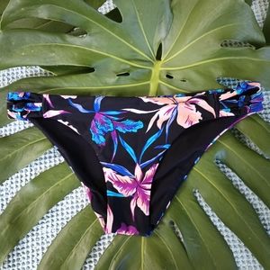 Roxy swim bottoms